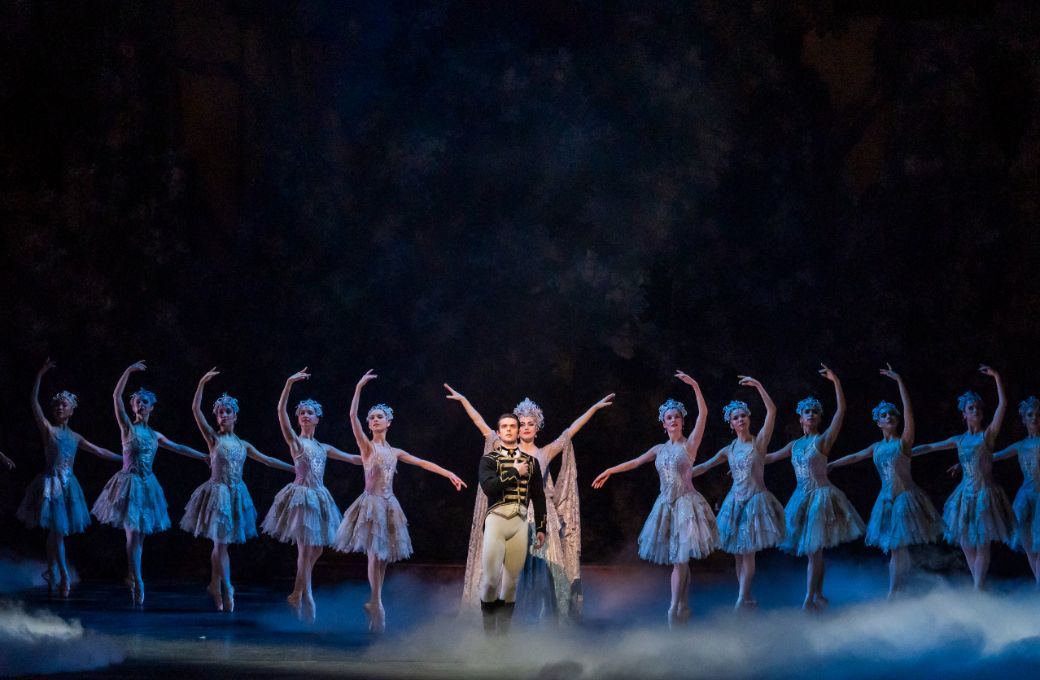 Lachlan Monaghan as Prince Florimund and Eilis Small as the Lilac Fairy in <i>The Sleeping Beauty</i> &copy; Tristram Kenton