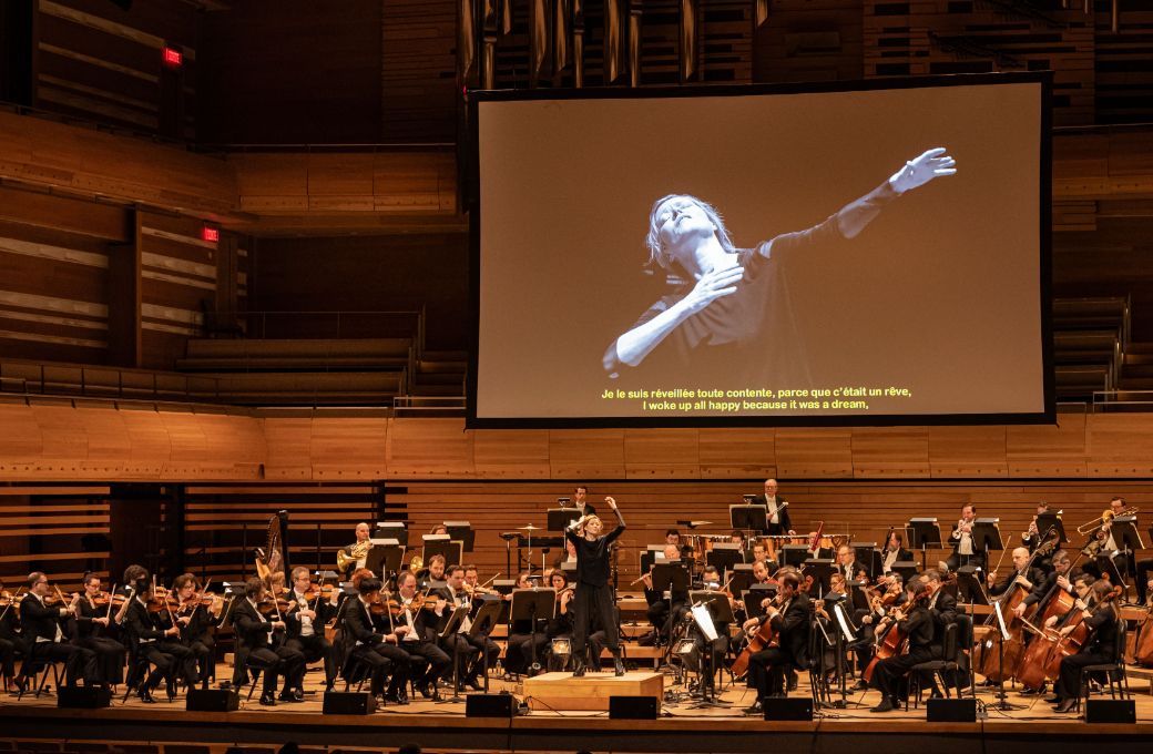 Barbara Hannigan and the Orchestre symphonique de Montr&eacute;al &copy; Antoine Saito
