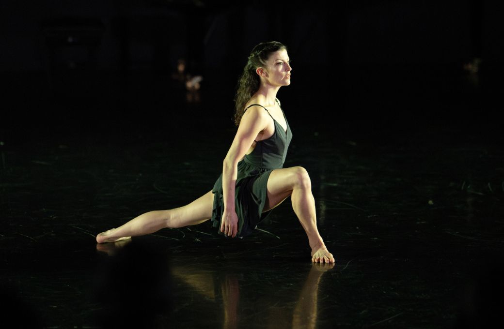 Laurel Dalley Smith in <i>Laurel</i> by Robert Cohan &copy; Deborah Jaffe