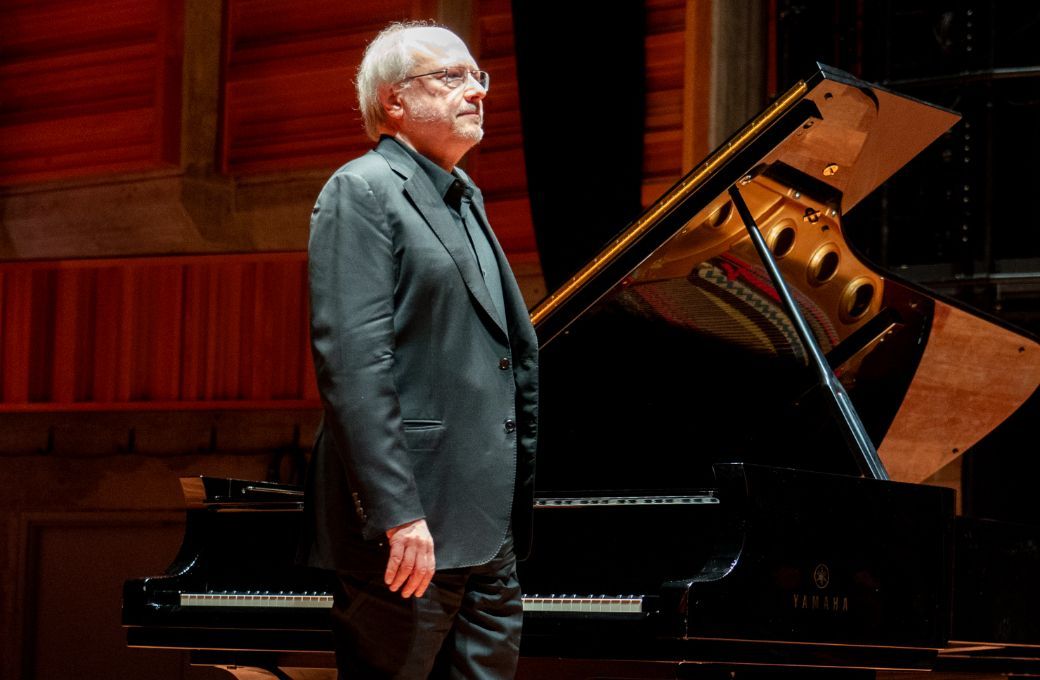 Marc-Andr&eacute; Hamelin &copy; Pete Woodhead