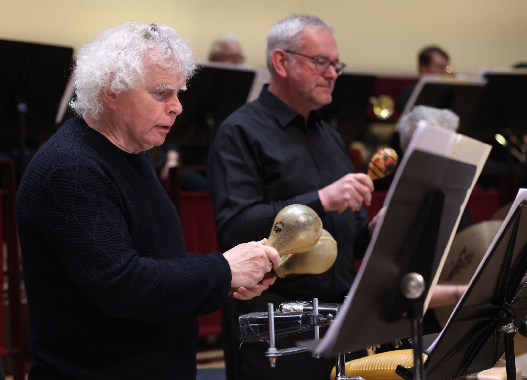 Sir Simon Rattle returns to the percussion section © Gareth Jones