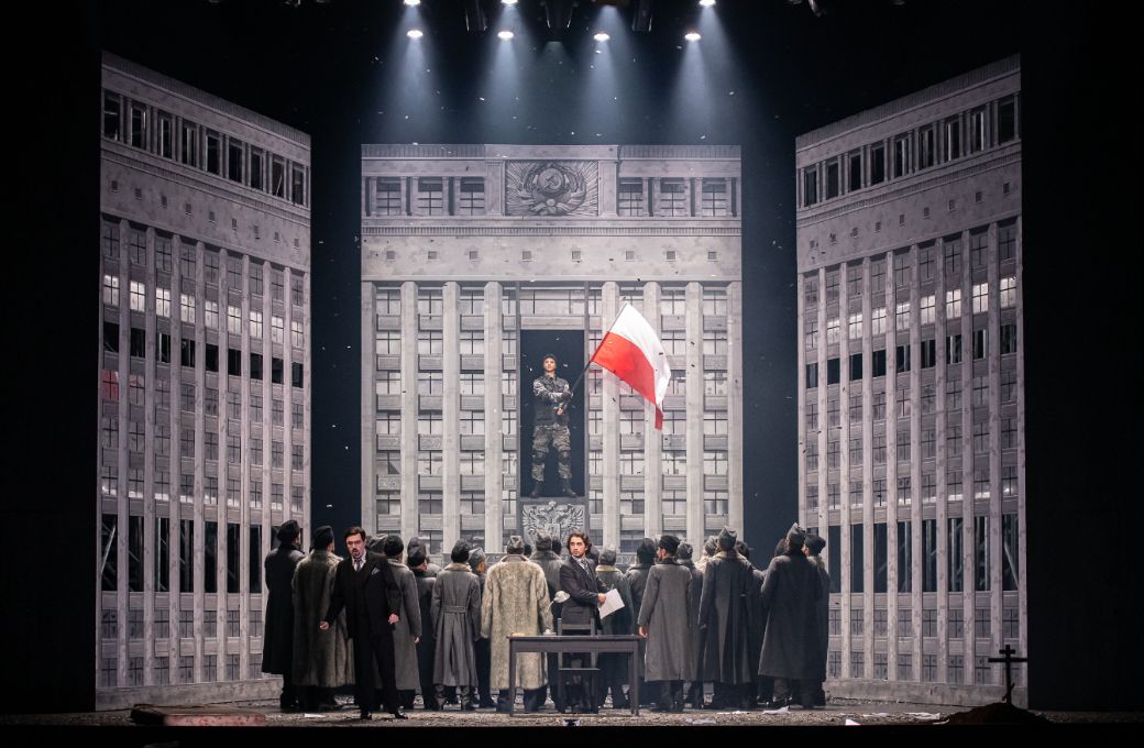 <i>Boris Godounov</i> au Th&eacute;&acirc;tre des Champs-&Eacute;lys&eacute;es &copy; Mirco Magliocca
