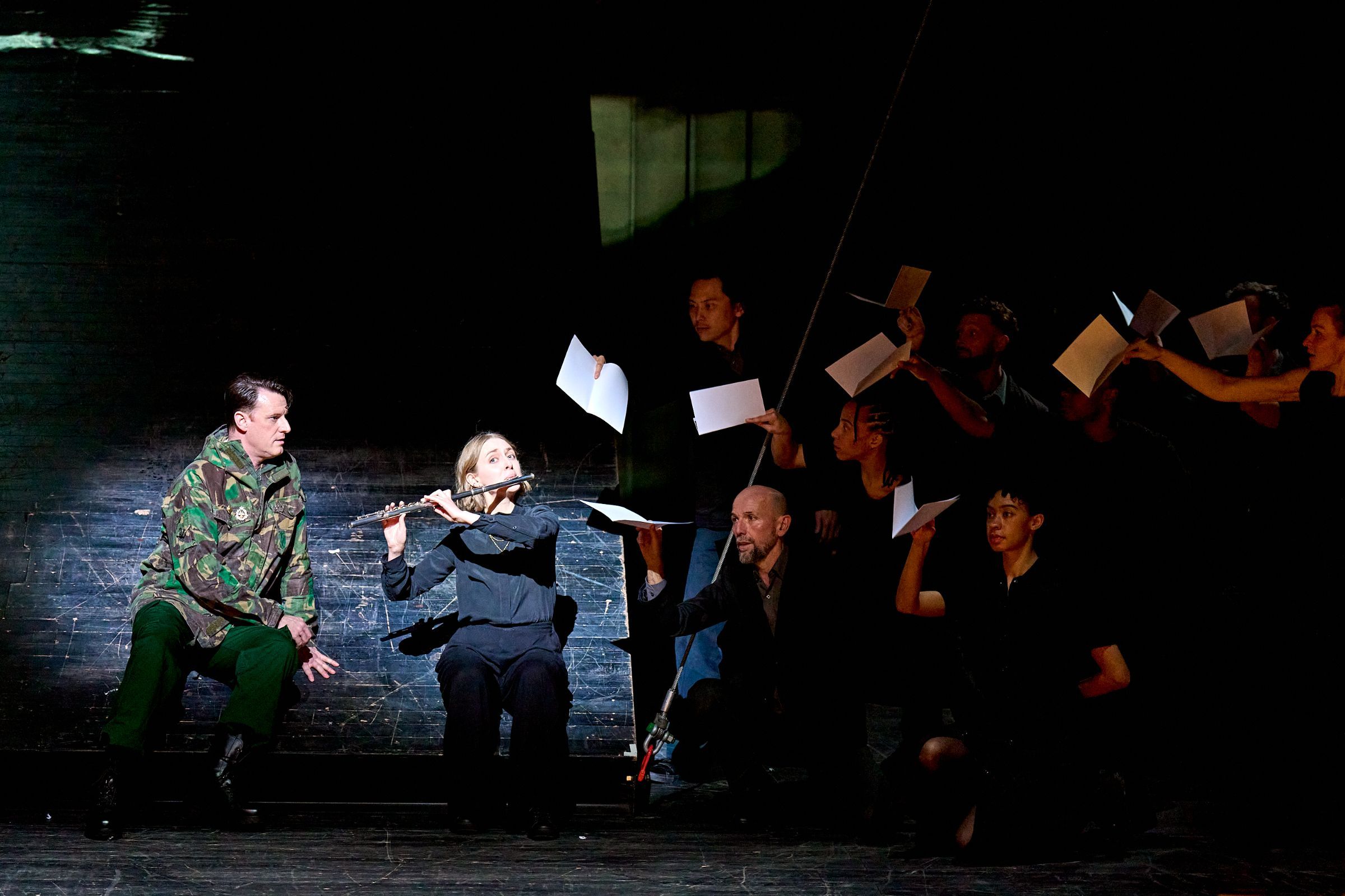 Norman Reinhardt (Tamino) and Claire Wickes &copy; Manuel Harlan