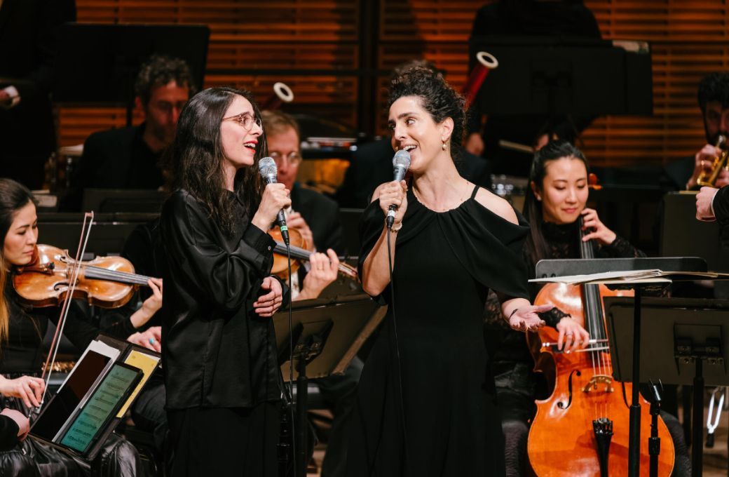 Christina Courtin and Magos Herrera © Fadi Kheir