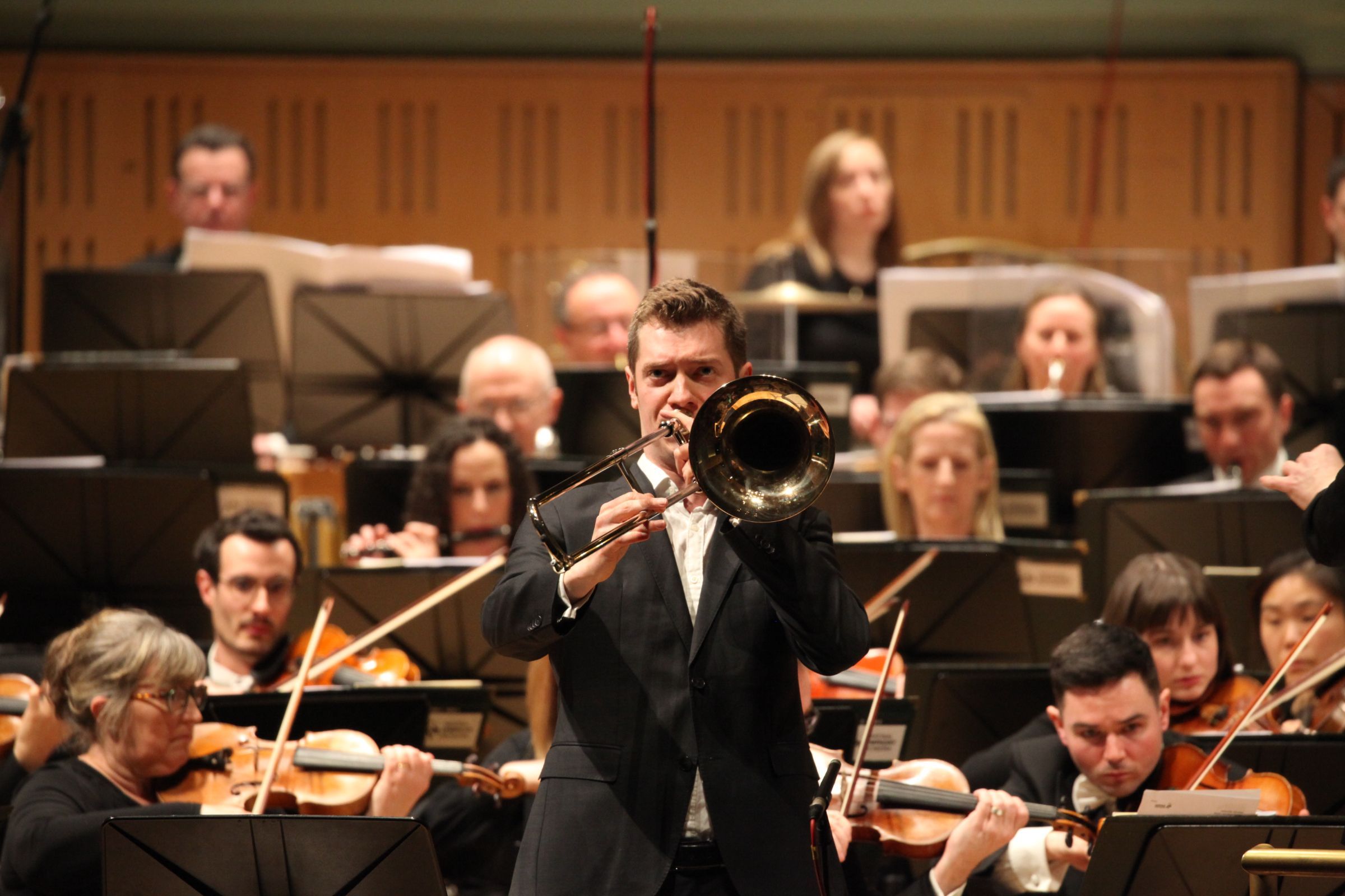Peter Moore and the National Symphony Orchestra &copy; Aisling McCarthy