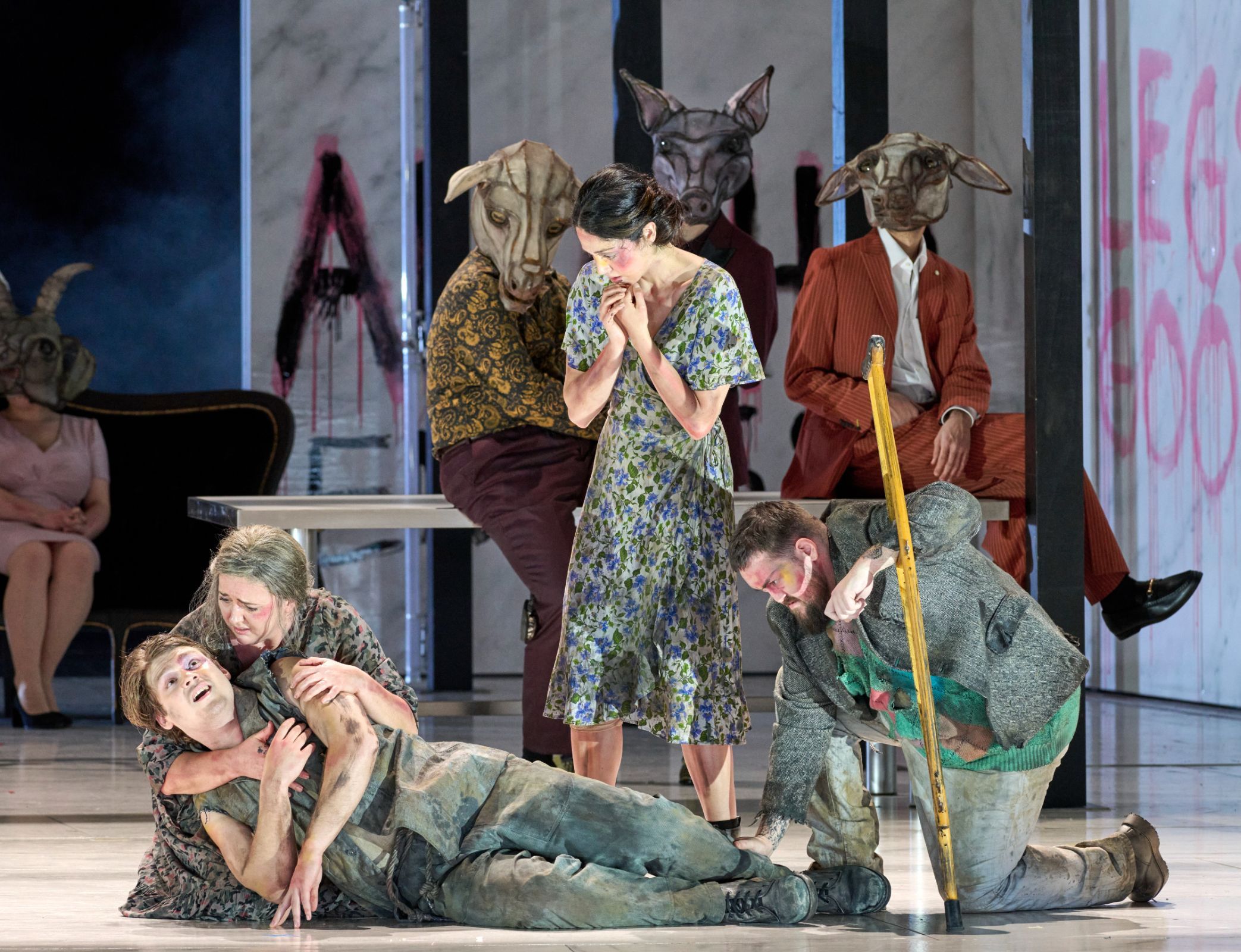 Stefan Astakhov (Boxer), Margaret Plummer (Clover), Isabel Signoret (Muriel) und Karl Laquit &copy; Wiener Staatsoper | Michael Pöhn