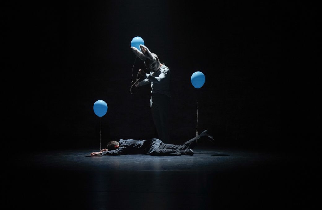 Jens Rosén and Paulo Arrais in Pontus Lidberg's <i>On the Nature of Rabbits</i> © Andrea Avezzù, courtesy of La Biennale di Venezia