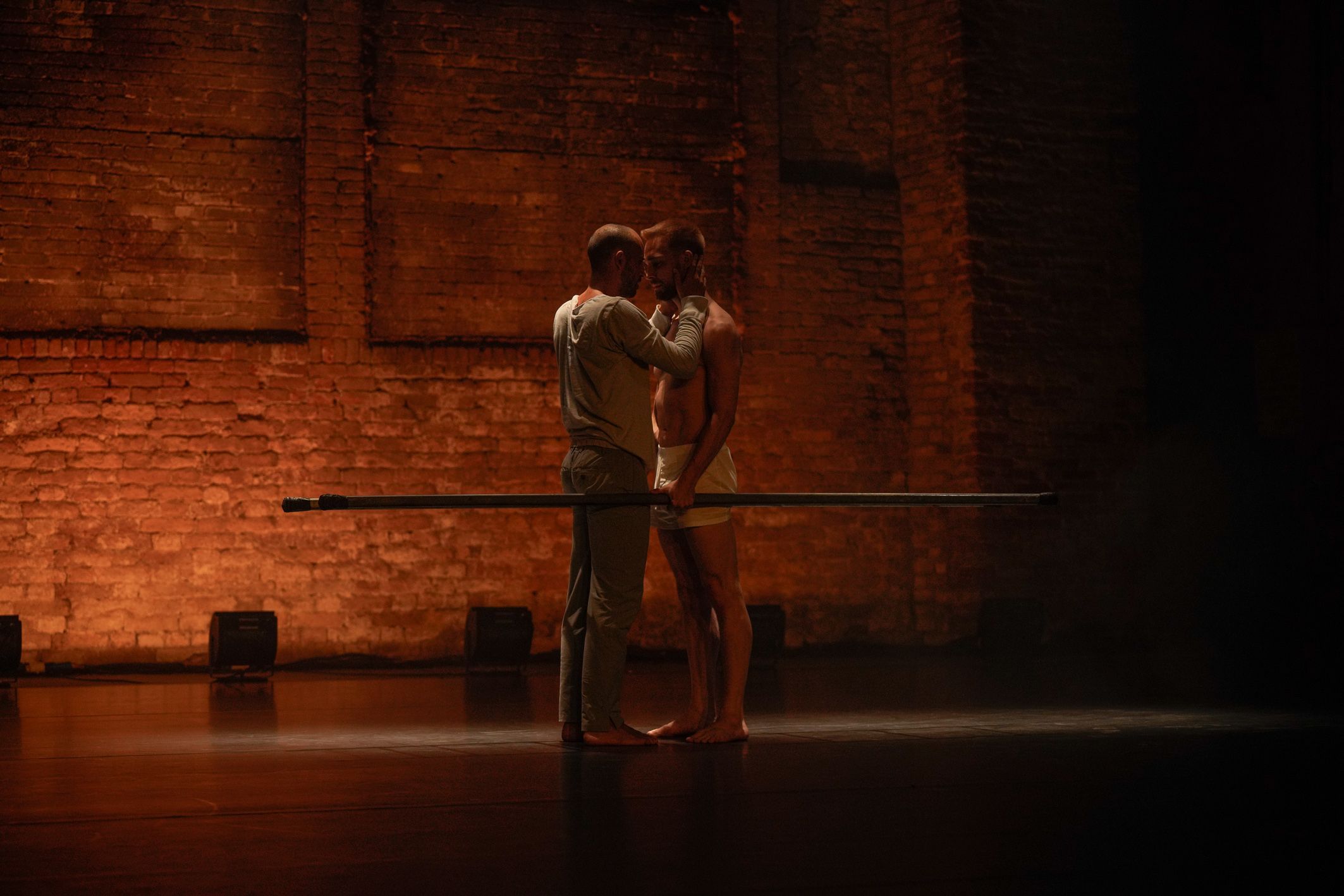 Damiano Artale and Pontus Lidberg in <i>On the Nature of Rabbits</i> © Andrea Avezzù, courtesy of La Biennale di Venezia