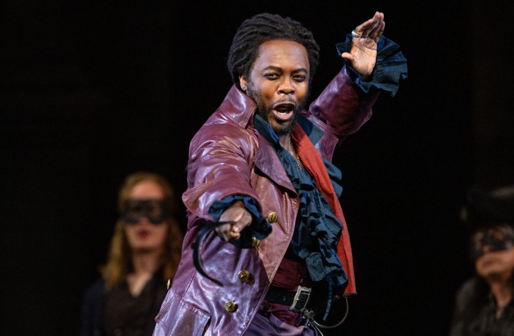 Will Liverman (Mercutio) © Marty Sohl | Met Opera