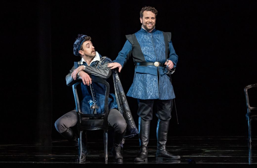 Ben Bliss (Rom&eacute;o) and Johnathan McCullough (Mercutio) &copy; Don Ipock for Lyric Opera of Kansas City