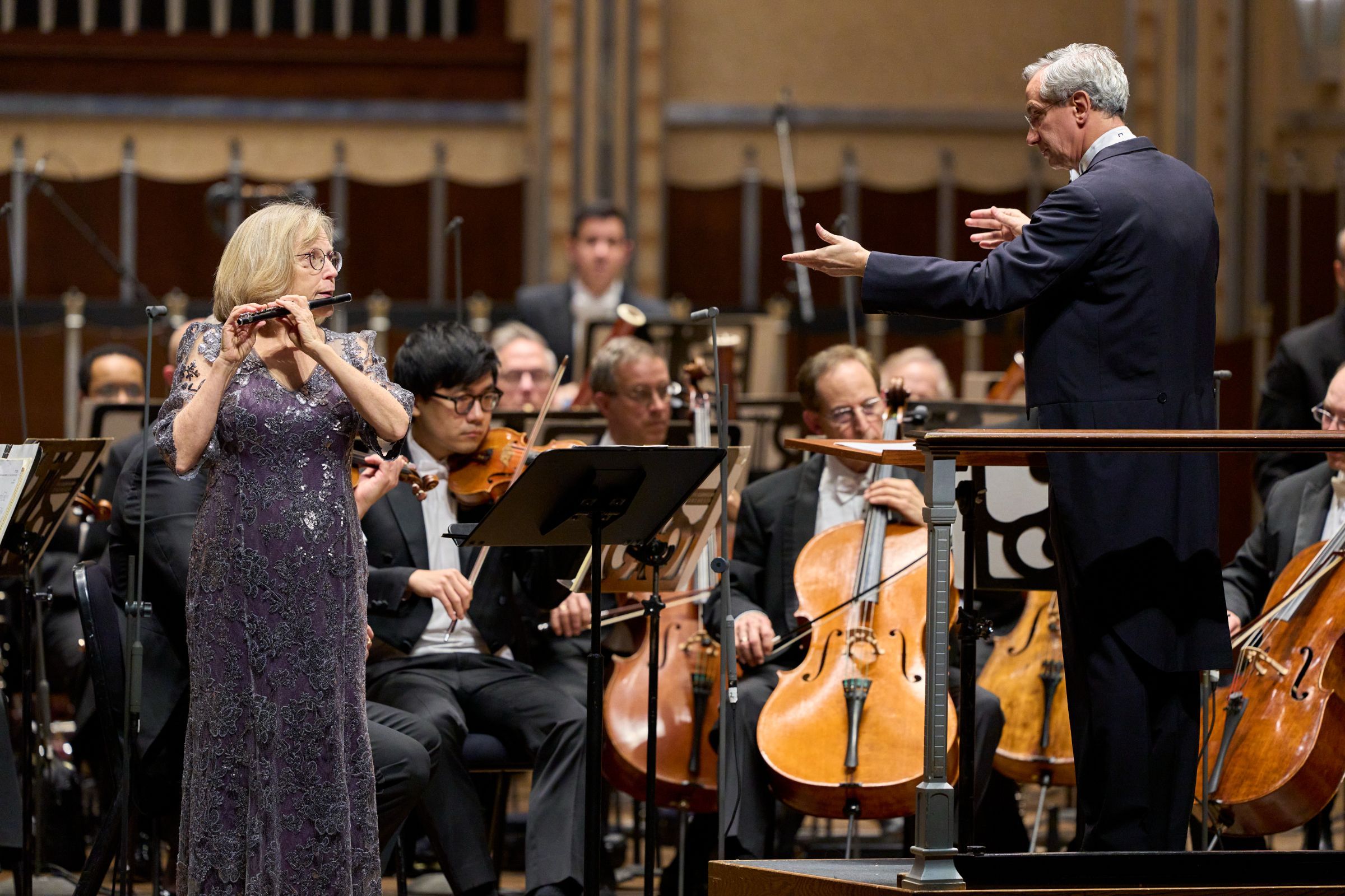 Mary Kay Fink, Fabio Luisi and The Cleveland Orchestra © Roger Mastroianni, courtesy of The Cleveland Orchestra