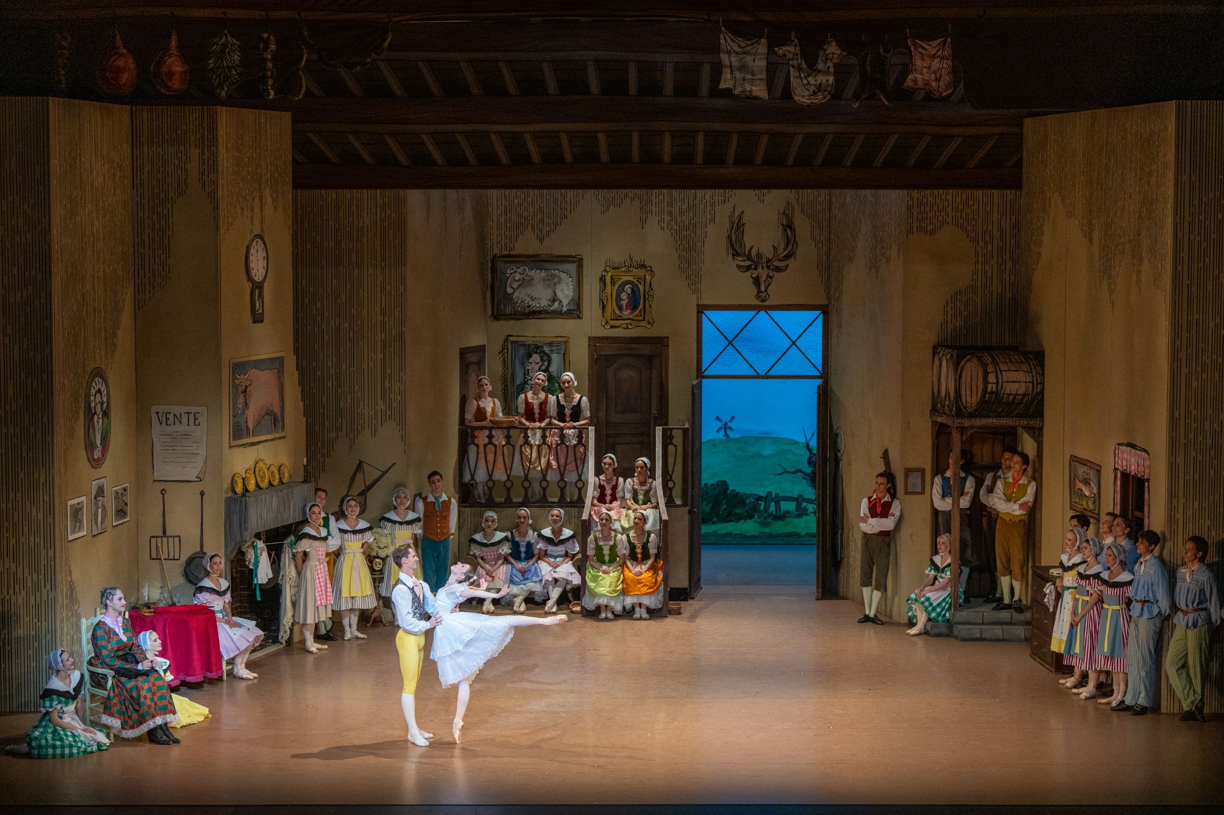 Alina Nanu as Lise and Patrik Holeček as Colas with Czech National Ballet in <i>La Fille mal gardée</i> &copy; Khalid Al-Busaidi