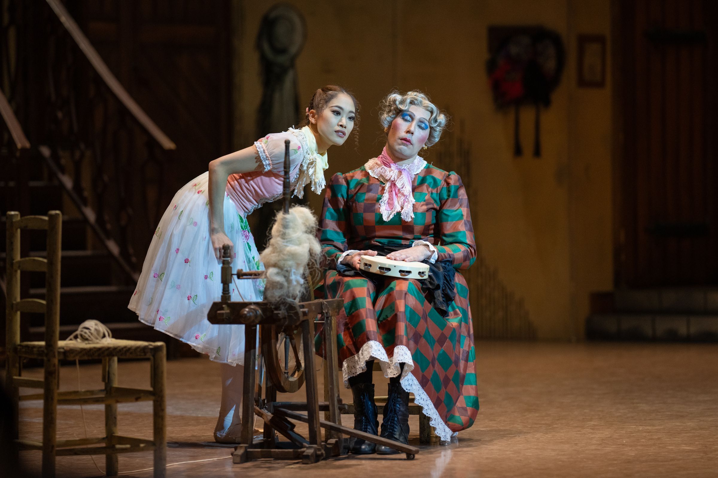 Ayaka Fujii as Lise and Marek Kašparovský as Widow Simone in <i>La Fille mal gardée</i> &copy; Khalid Al-Busaidi