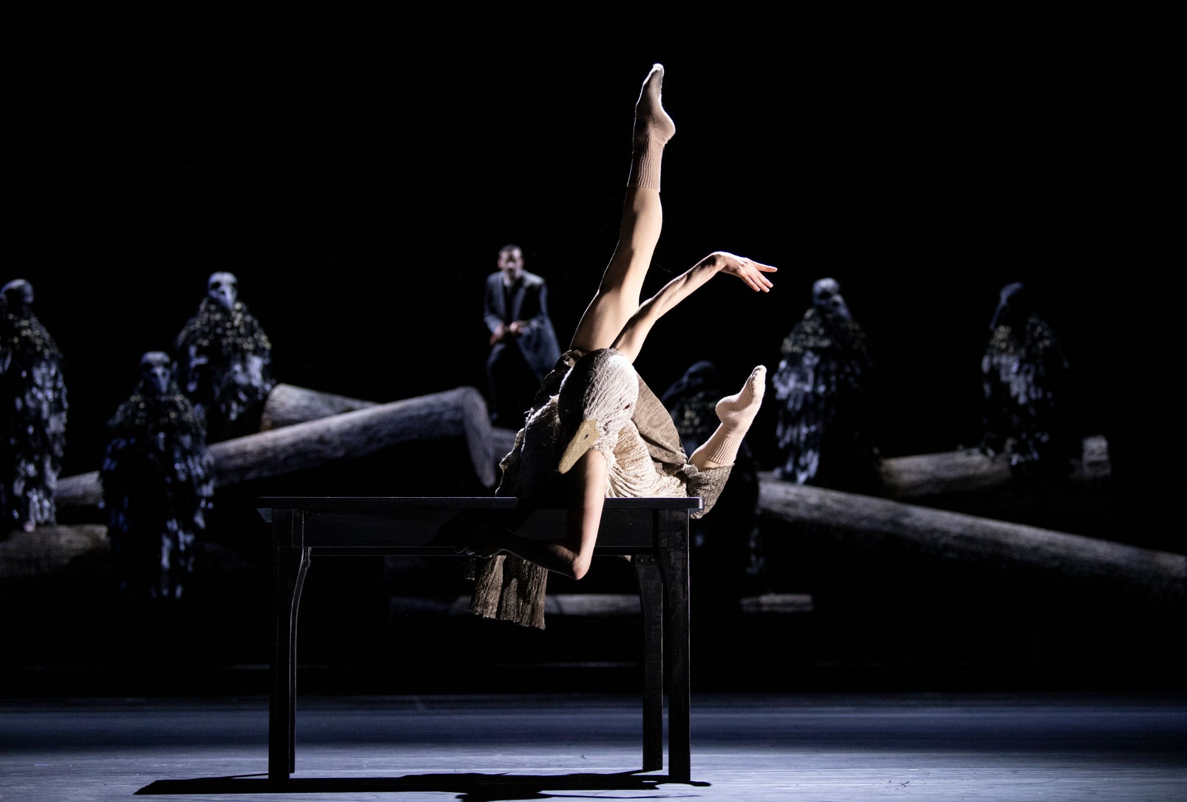 Grete Sofie Borud Nybakken as The Duck in Marit Moum Aune's <i>The Wild Duck</i> © Joerg Wiesner