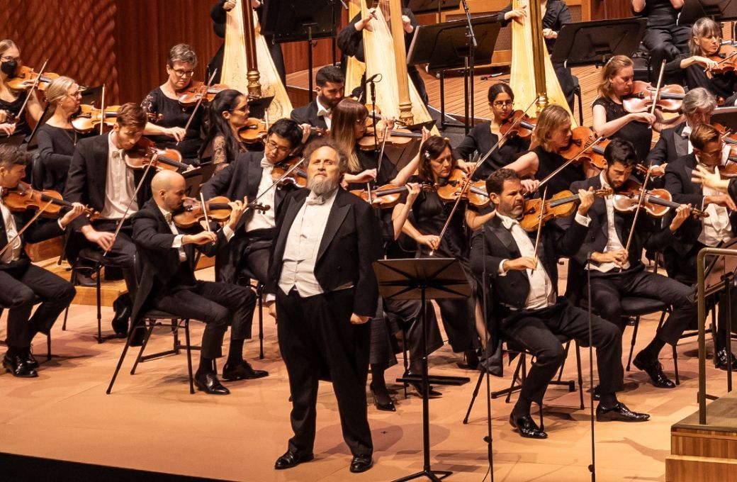 Warwick Fyfe and the Sydney Symphony Orchestra &copy; Dan Boud