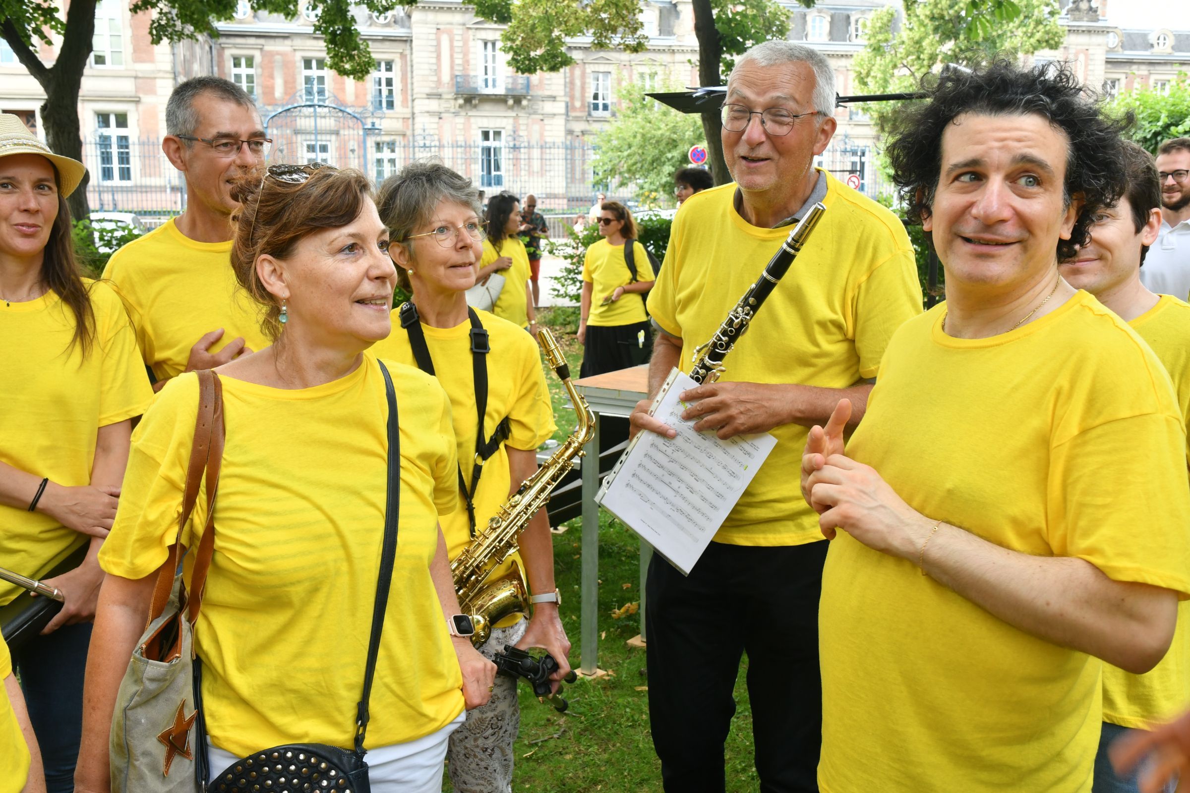 Alain Altinoglu avec des musiciens amateurs au Festival de Colmar 2023 © Festival international de Colmar