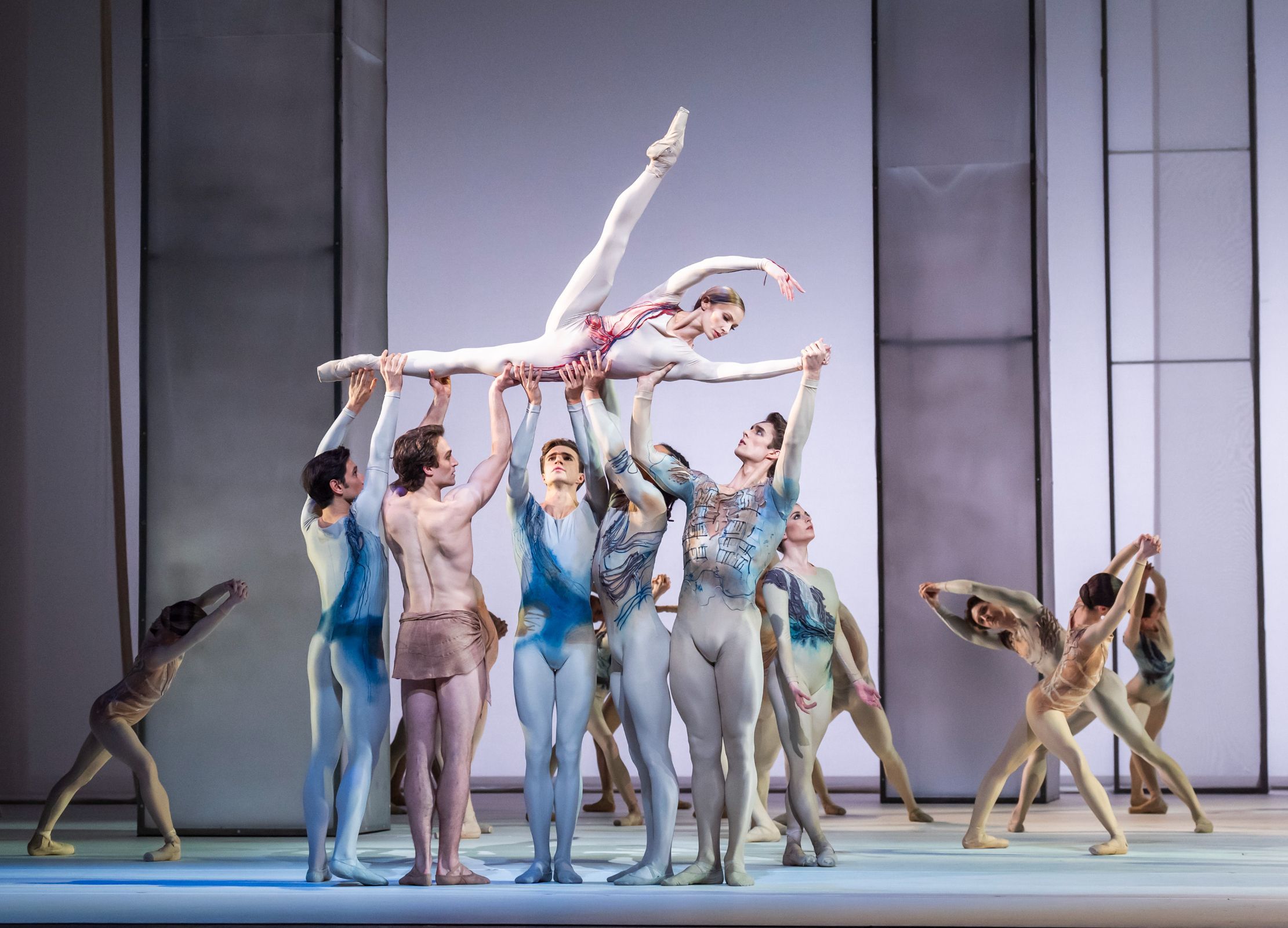 Melissa Hamilton and The Royal Ballet in Sir Kenneth MacMillan's <i>Requiem</i> © Tristram Kenton