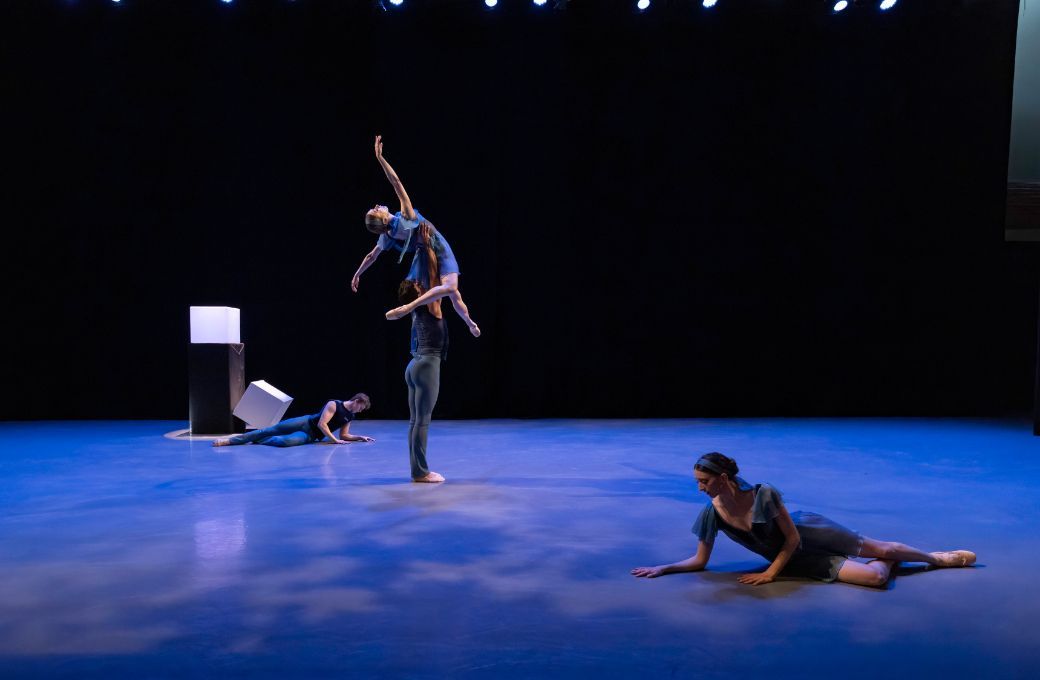 Kansas City Ballet in <i>Secret Places</i> by Parish Maynard © KCBalletMedia