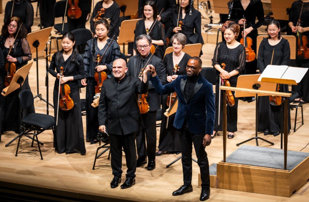Jaap van Zweden, Joel Thompson and the New York Philharmonic &copy; Chris Lee