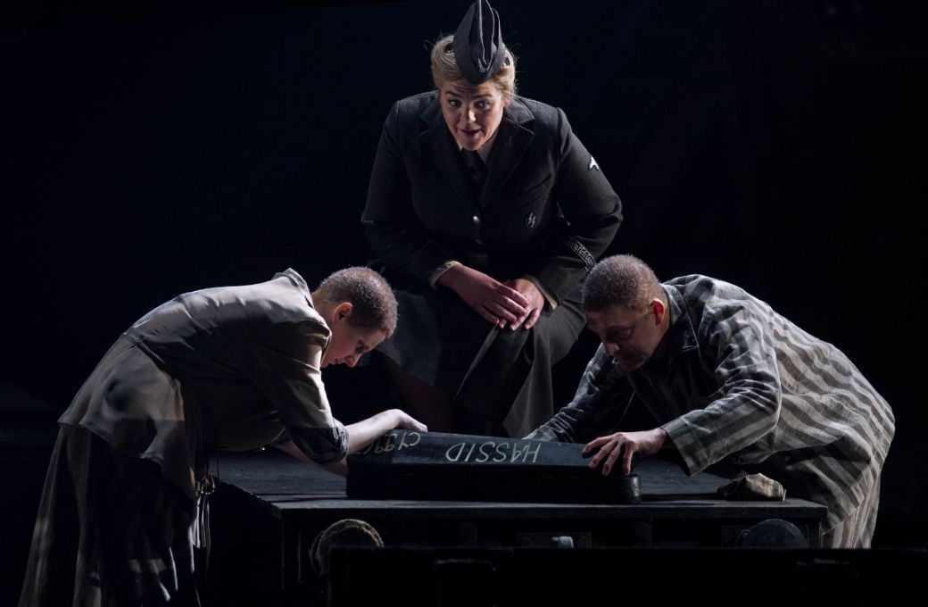 Amanda Majeski (Marta), Daveda Karanas (Lisa), Gyula Orendt (Tadeusz) &copy; Javier del Real | Teatro Real