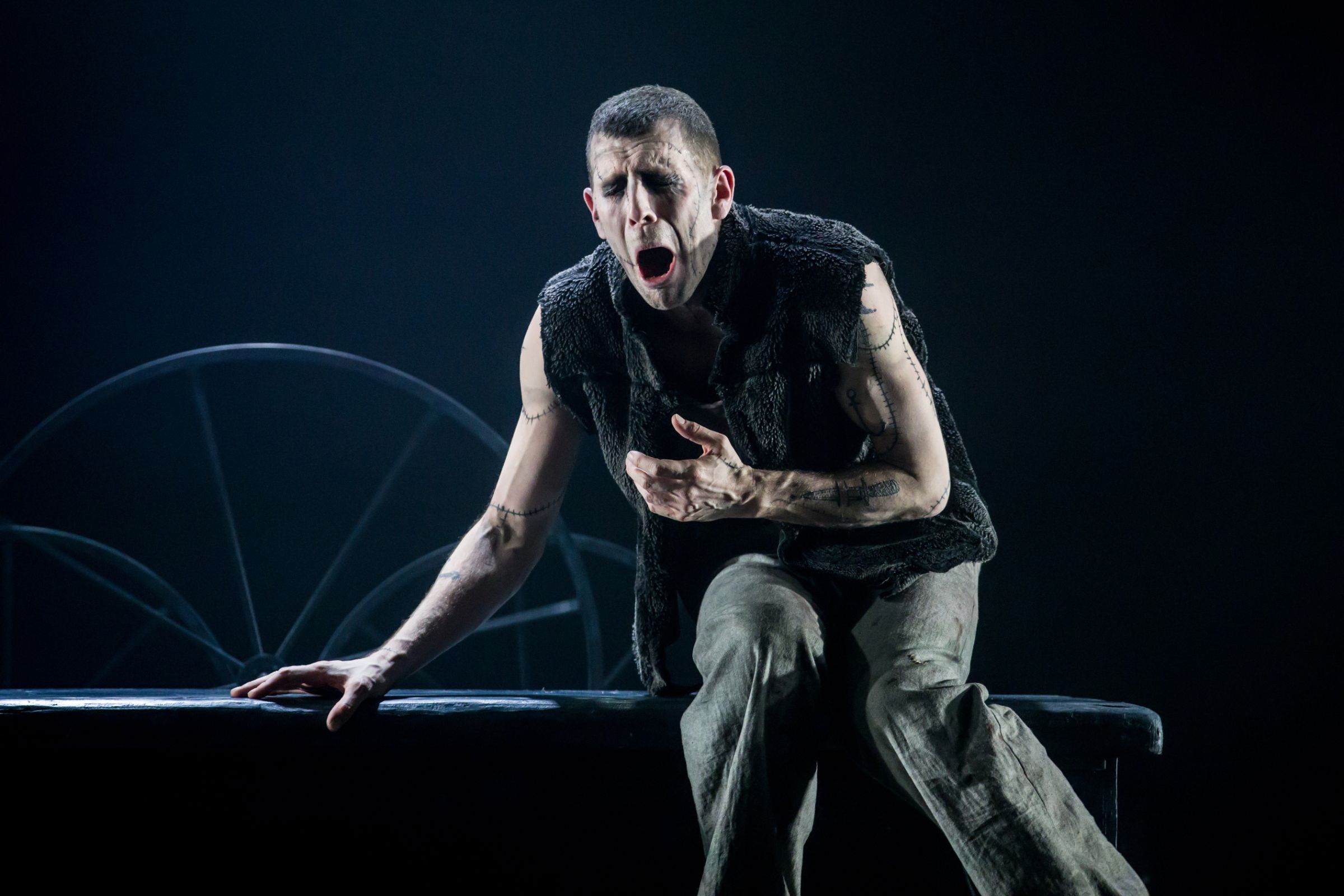 Jonathan Goddard as Frankenstein in Mark Bruce's <i>Frankenstein</i> &copy; Mark Bruce