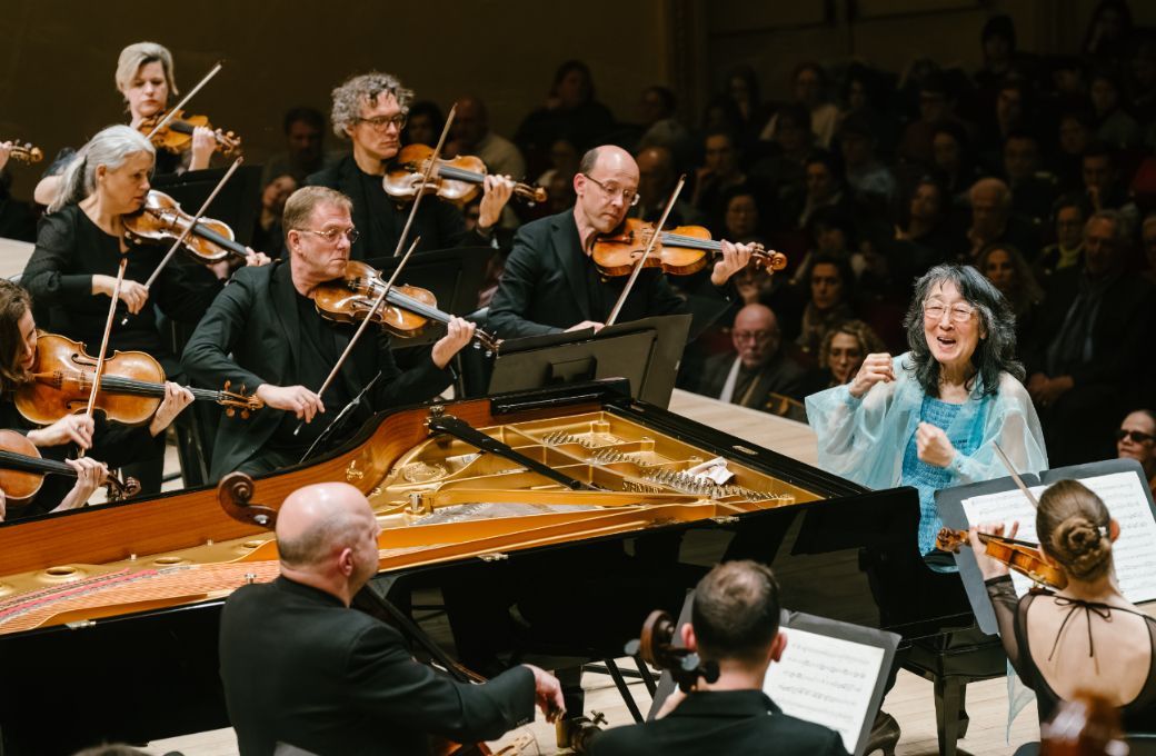 Magic and solemnity: Mitsuko Uchida and the Mahler Chamber Orchestra at ...