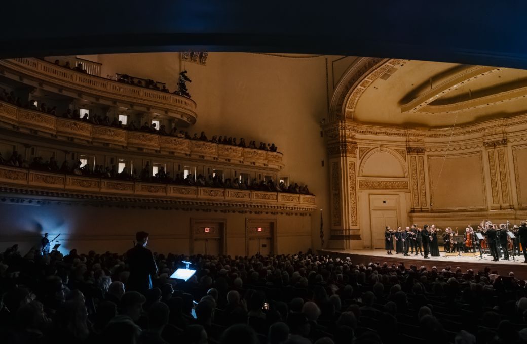 The Mahler Chamber Orchestra performs Widmann &copy; Fadi Kheir