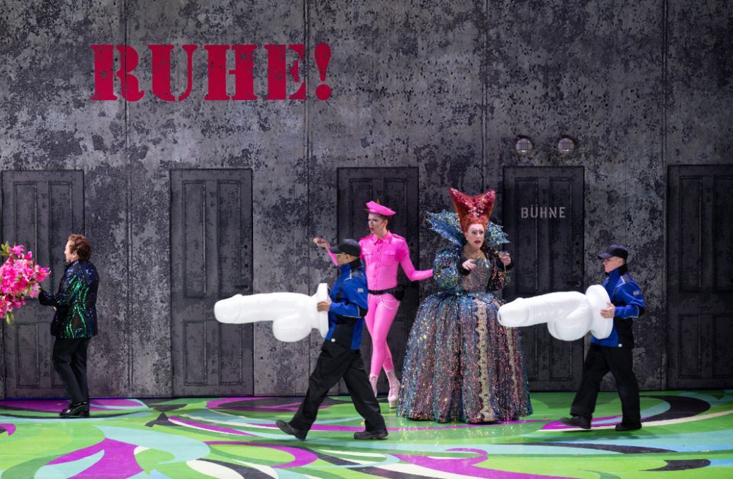 <i>La Cage aux folles</i> au Komische Oper Berlin © Monika Rittershaus