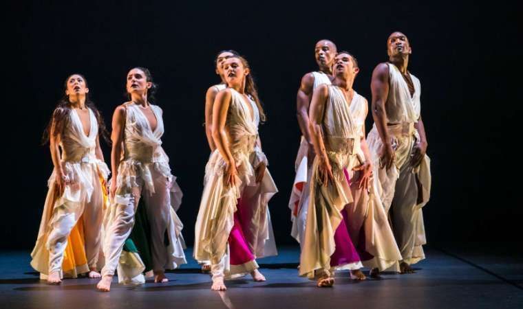 <i>The Rite of Spring</i> (Jeanguy Saintus, Phoenix Dance Theatre) &copy; Tristram Kenton
