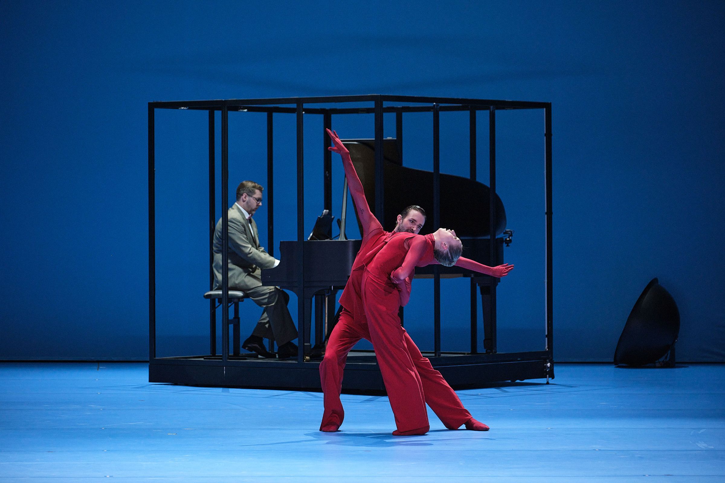 Alexandr Ivanov (piano), Damián Torío and Courtney Skalnik in Demis Volpi's <i>Non-Fiction Études</i> © Daniel Senzek