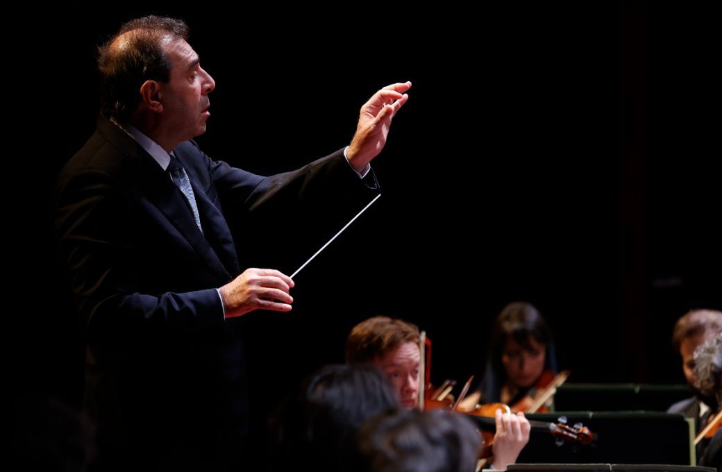 Daniele Gatti dirige l'Orchestre de l'Opéra national de Paris au Festival de Pâques &copy; Caroline Doutre