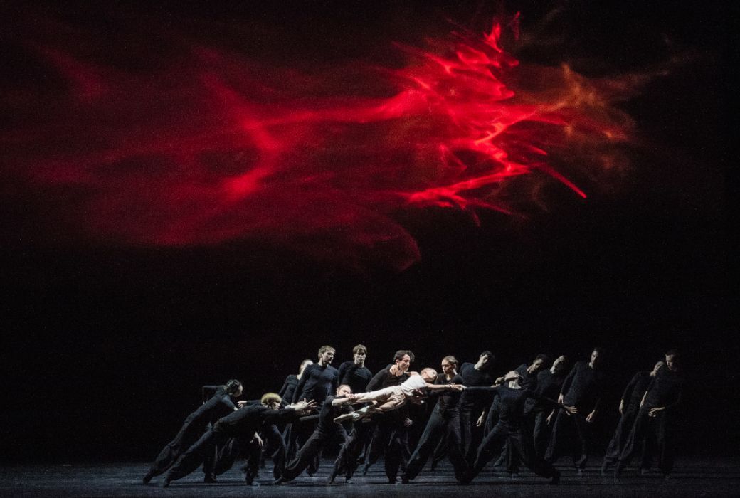 <i>Light of Passage</i> par le Ballet National de Norv&egrave;ge &copy; Erik Berg