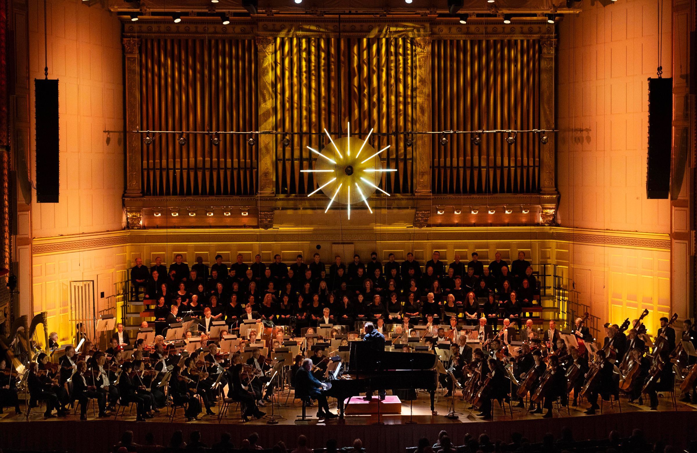 The Boston Symphony Orchestra plays Scriabin's <i>Poem of Fire</i> © Winslow Townson