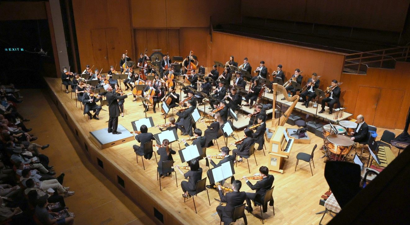 The Hong Kong Sinfonietta &copy; Hong Kong Sinfonietta Ltd