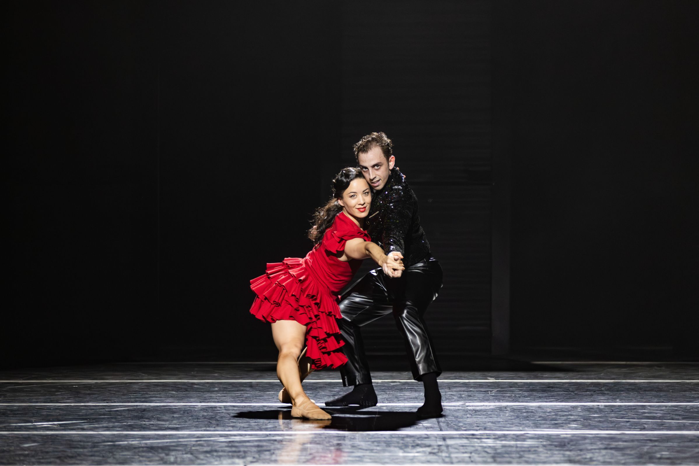 Jill Ogai as Carmen and Marcus Morelli as Torero in Johan Inger's <i>Carmen</i> &copy; Daniel Boud
