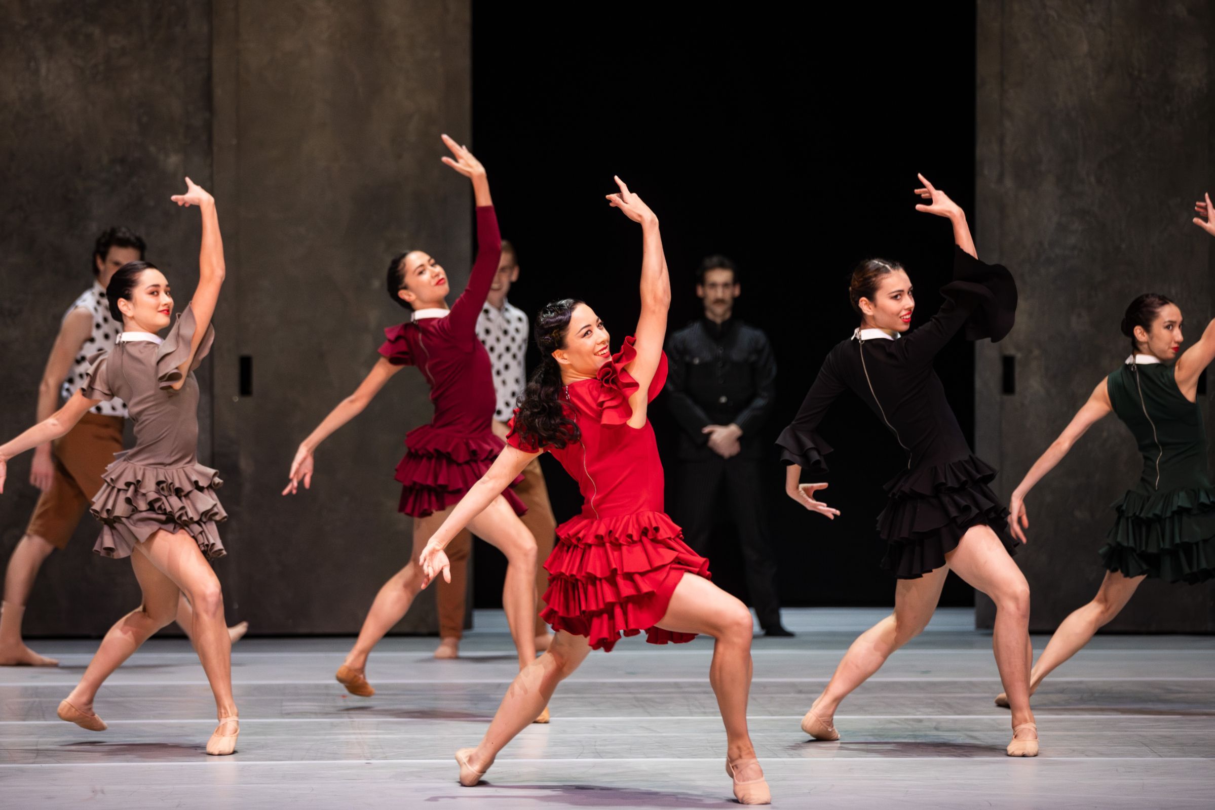Jill Ogai as Carmen with artists of The Australian Ballet in Johan Inger's <i>Carmen</i> &copy; Daniel Boud