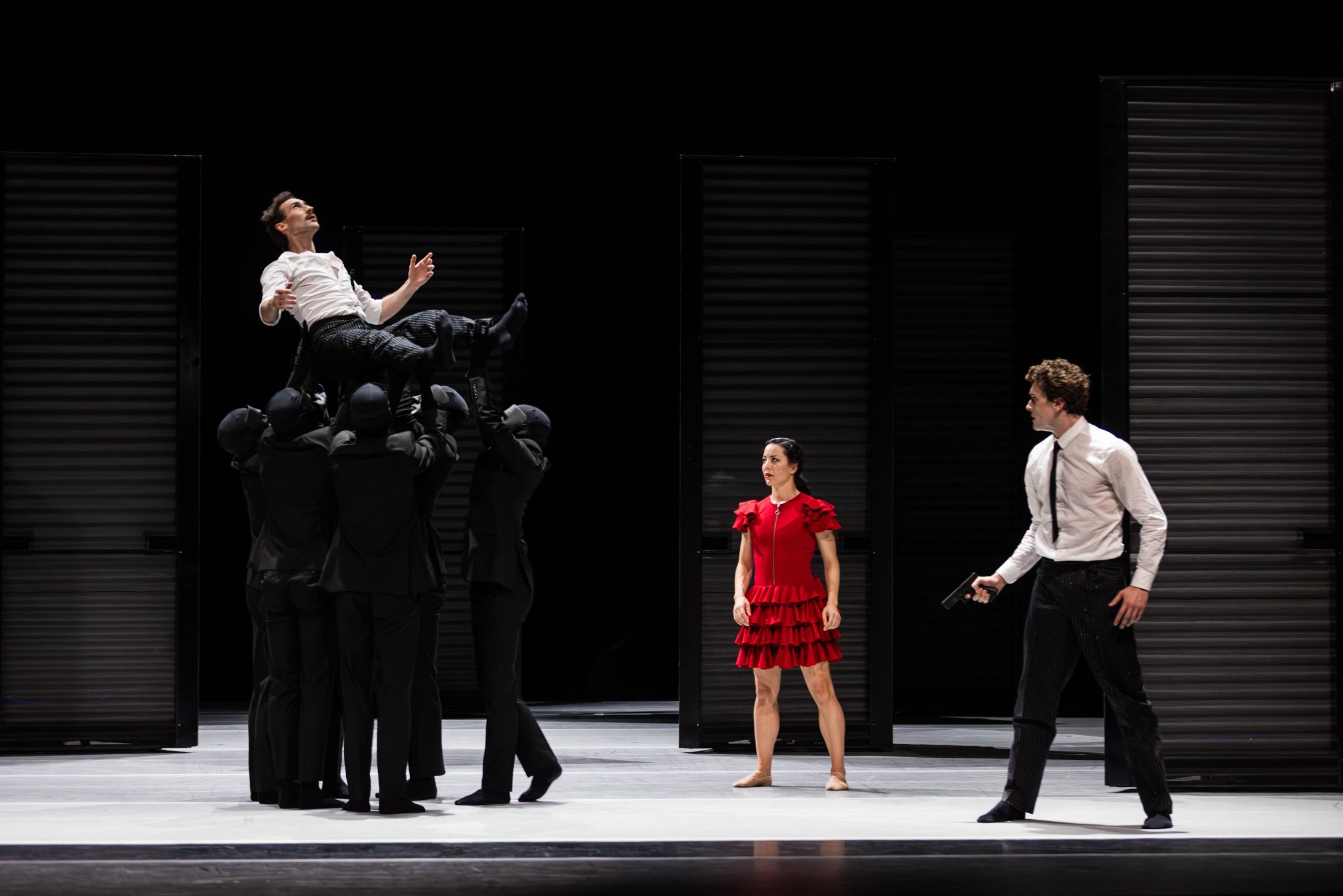 Brett Chynoweth, Jill Ogai, Callum Linnane and The Australian Ballet in Johan Inger's <i>Carmen</i> &copy; Daniel Boud