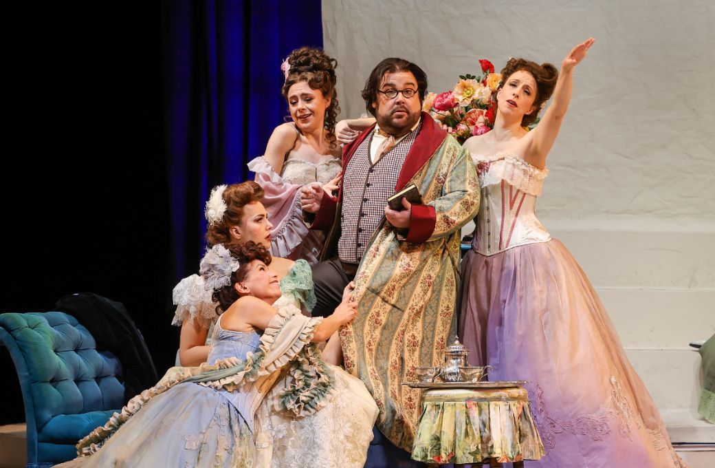 Julia Koci, Matilda Sterby, Stephanie Maitland, Timothy Fallon und Johanna Arrouas &copy; Barbara P&aacute;lffy | Volksoper Wien