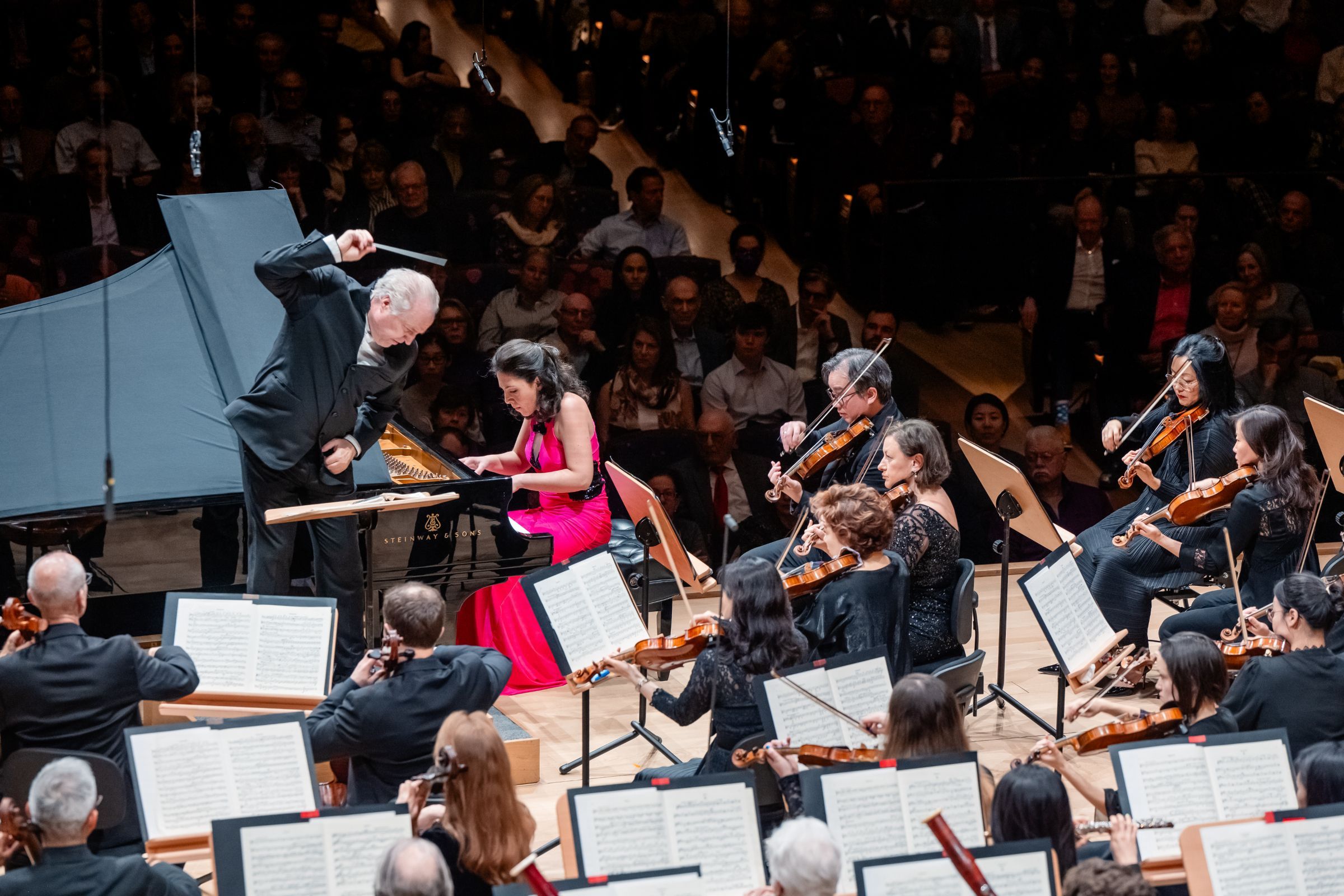 Manfred Honeck, Beatrice Rana and the New York Philharmonic &copy; Brandon Patoc