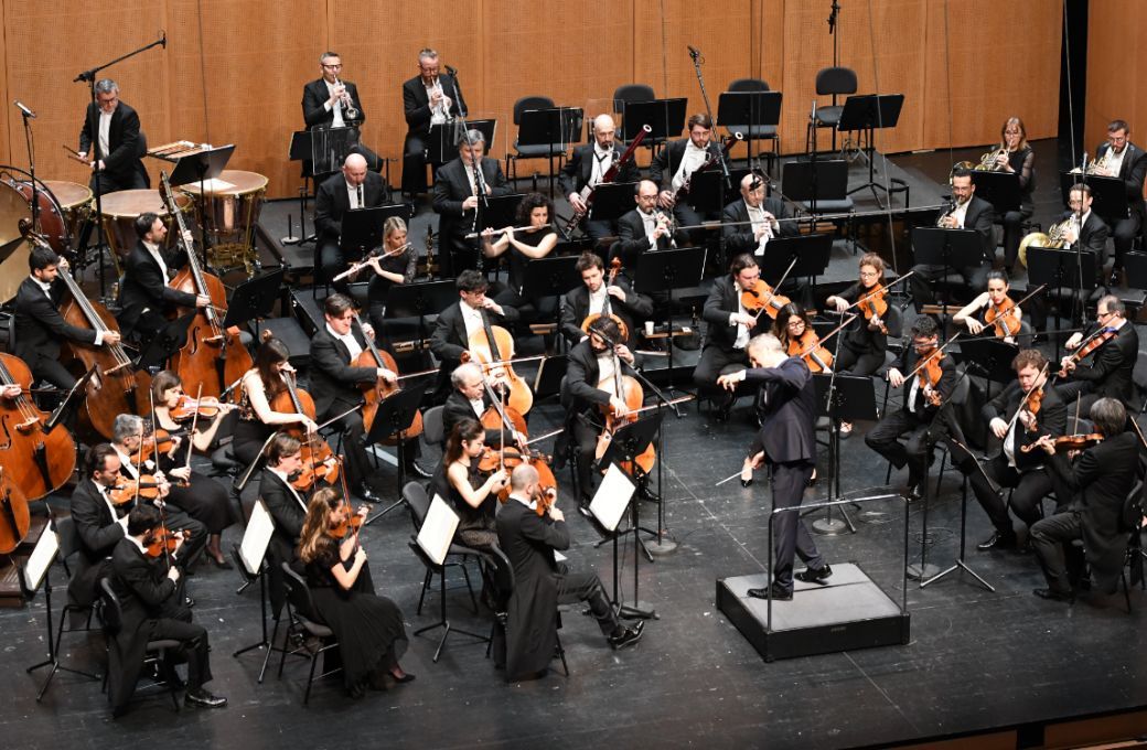 Markus Poschner dirigiert das Orchestra della Svizzera italiana &copy; OSI | Luca Sangiorgi