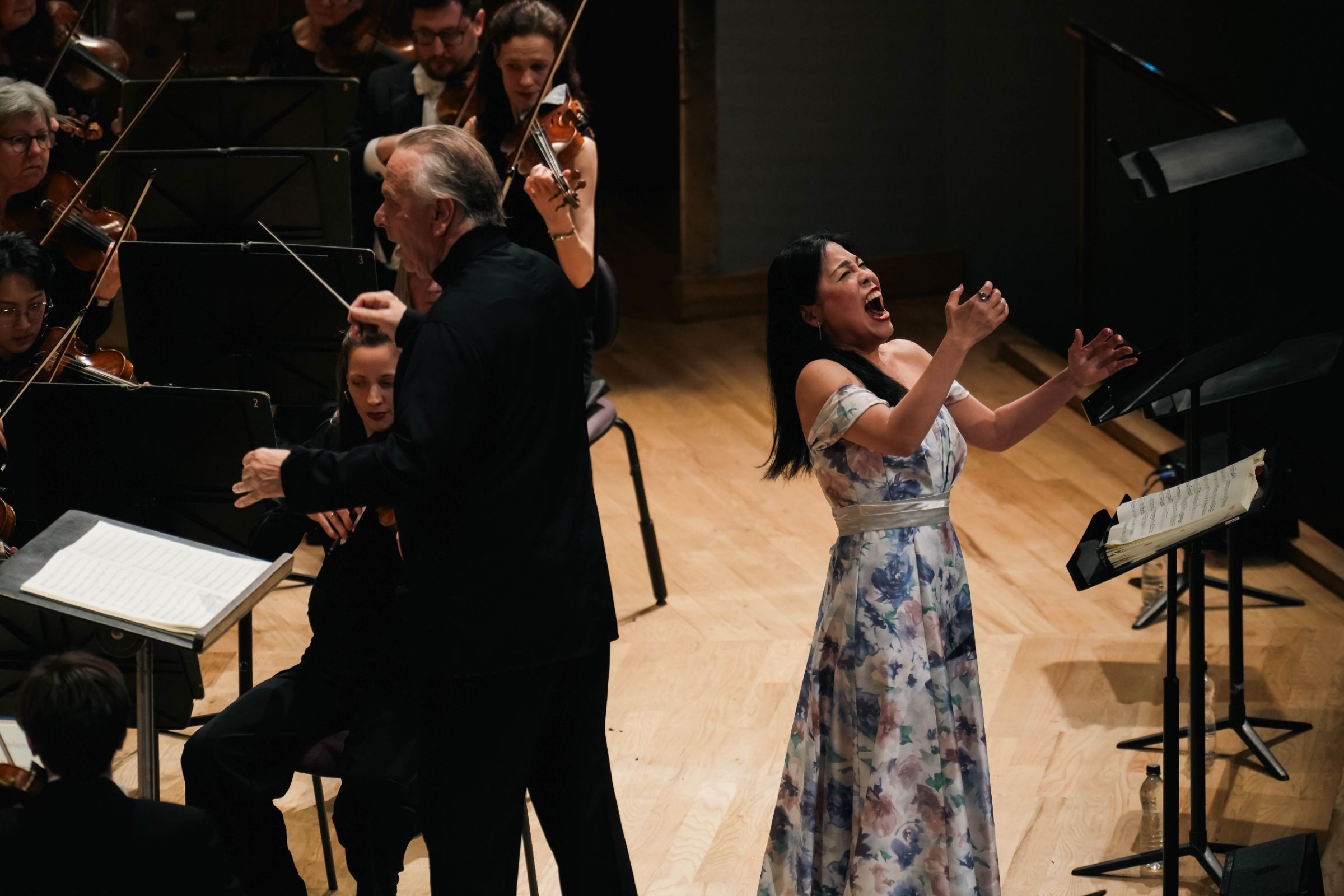 Sir Mark Elder, Eri Nakamura and The Hallé © David Hughes, The Hallé