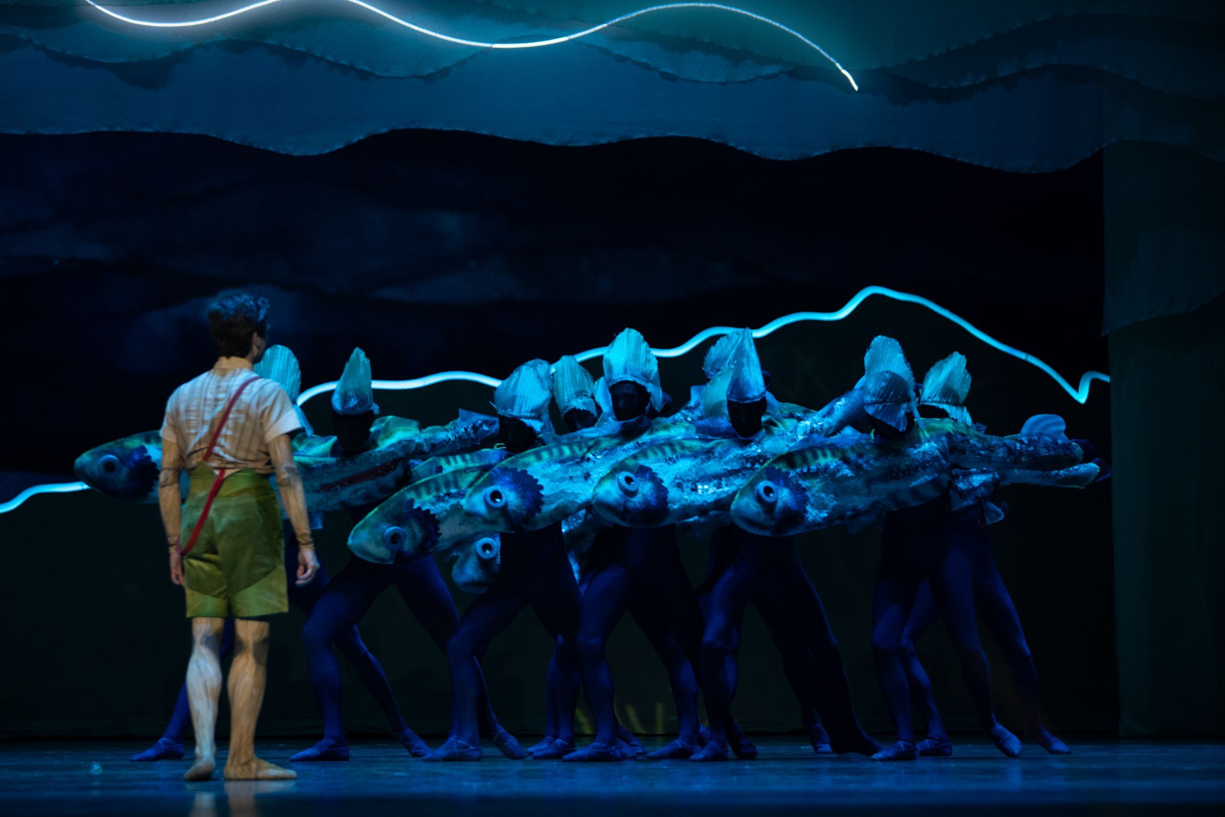 Polish National Ballet in Anna Hop's <i>Pinokio</i> © Ewa Krasucka