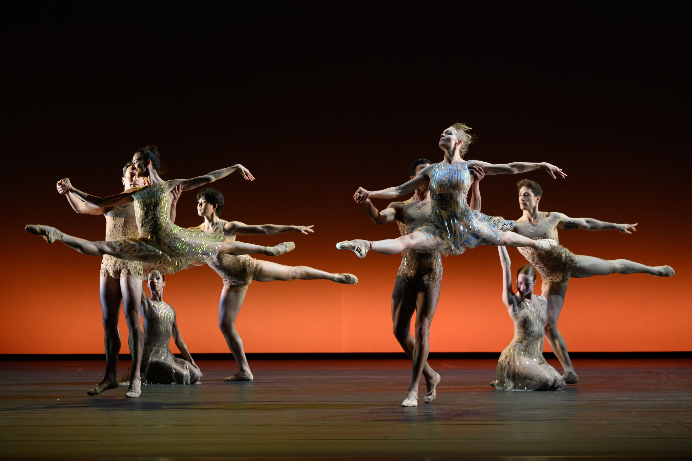 Les Ballets de Monte-Carlo in Christopher Wheeldon's <i>Within the Golden Hour</i> &copy; Alice Blangero