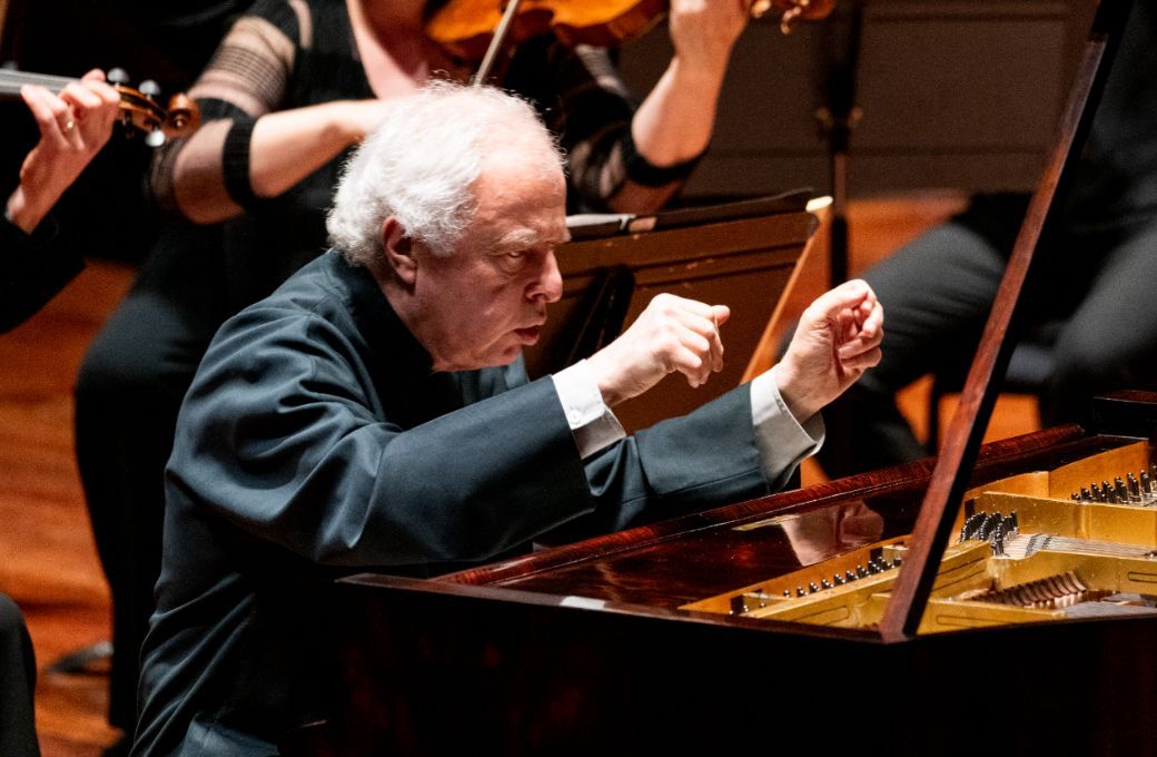 Sir Andr&aacute;s Schiff &copy; Sarah Louise Bennett