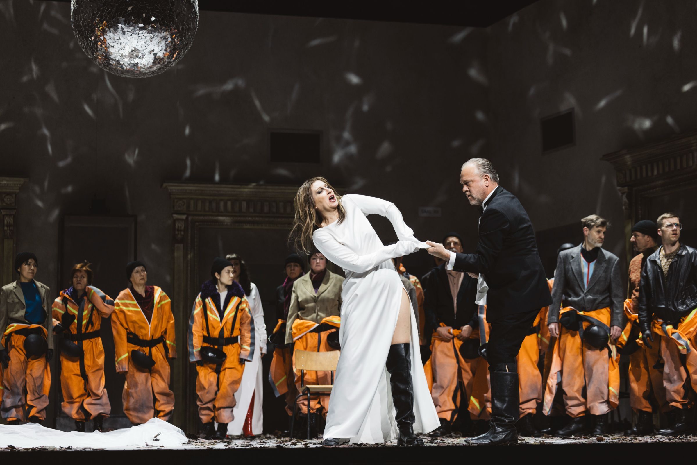 Irina Oknina (Brünnhilde) und Lars Fosser (Gunther) © Eike Walkenhorst
