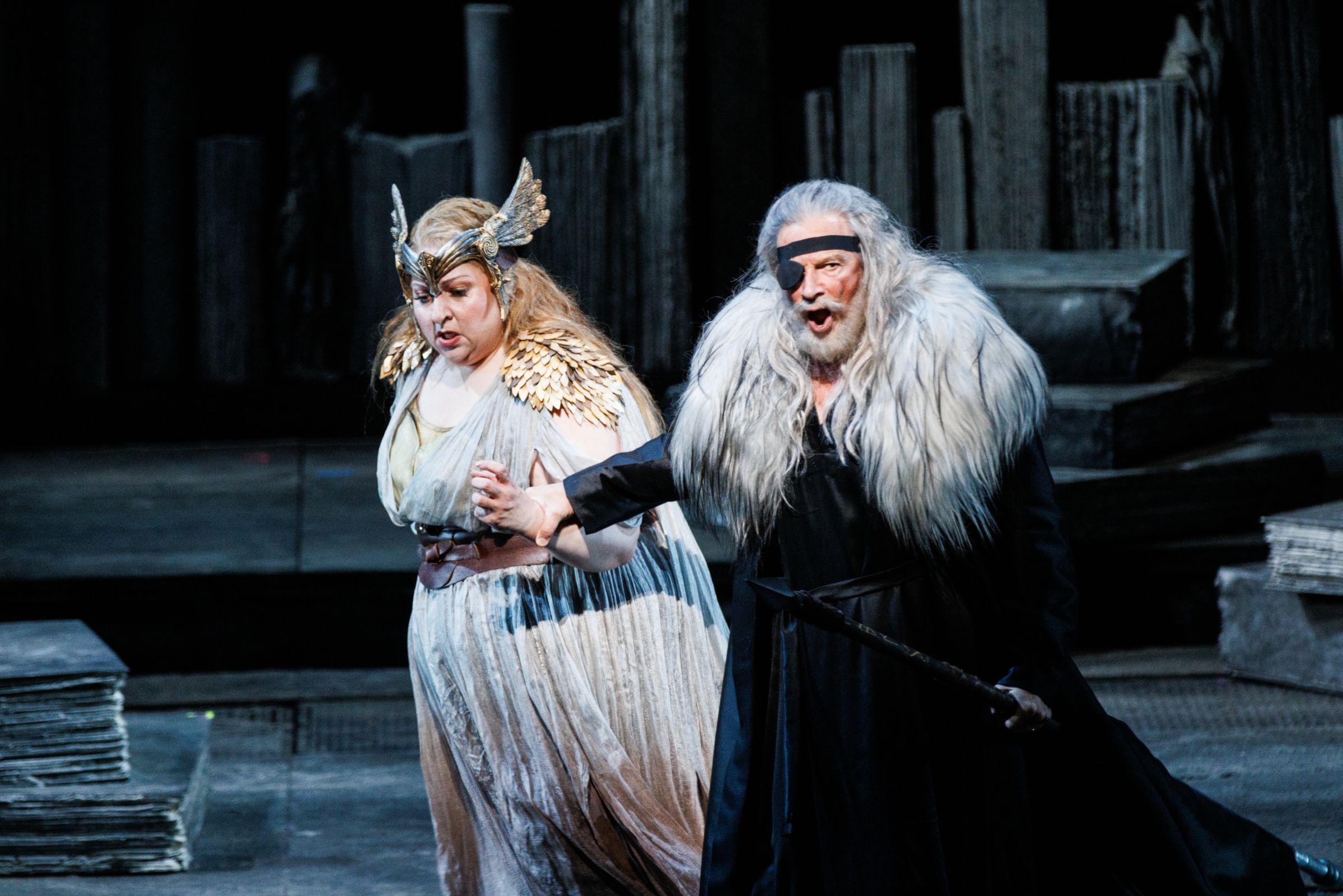 Christine Goerke (Brünnhilde) and Greer Grimsley (Wotan) &copy; Raftermen Photography