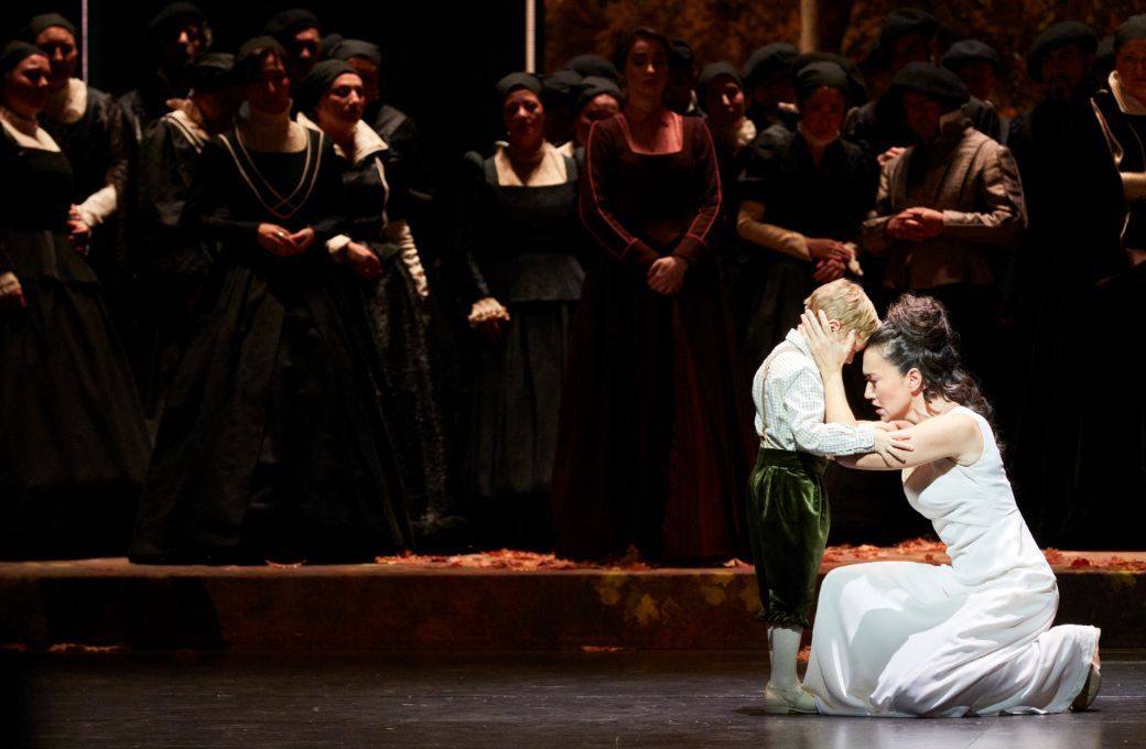 <i>Maria Stuarda</i> at Grand Théâtre de Genève © Monika Rittershaus