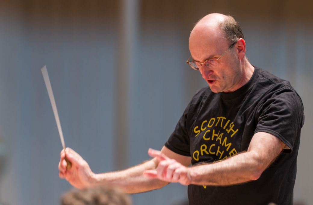 Andrew Manze in rehearsal with the SCO academy © Christopher Bowen