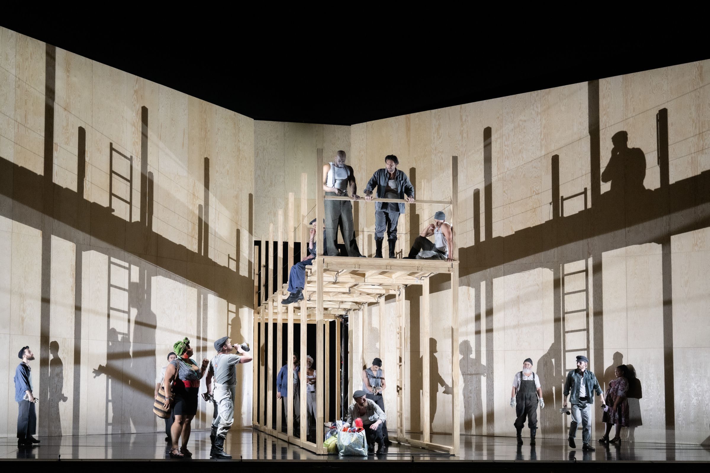 <i>Il tabarro</i> &copy; Monika Rittershaus | Dutch National Opera