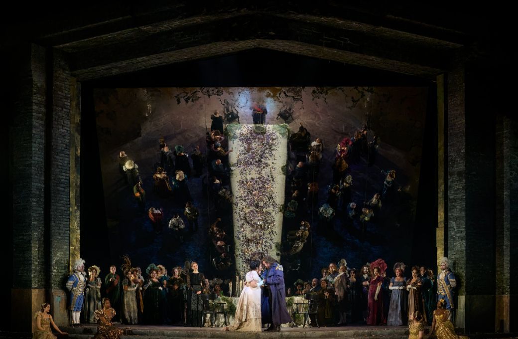 <i>Medea</i> © Michael Cooper